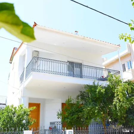 Apartamento Anemoss Saranti