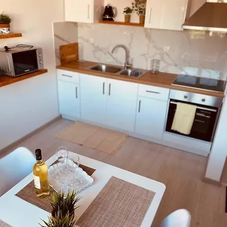 Anemoss Saranti * Paralia (Voiotia)