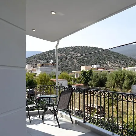 Anemoss Saranti Apartamento *