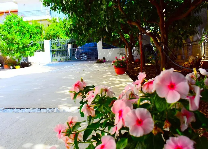 Apartmán Anemoss Saranti *